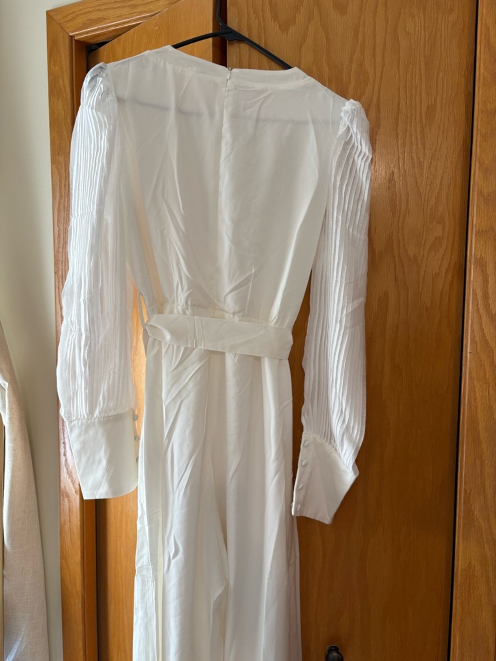 Chicways Ivory Long-Sleeve Belted Jumpsuit - Never Worn - Picture 2 of 11
